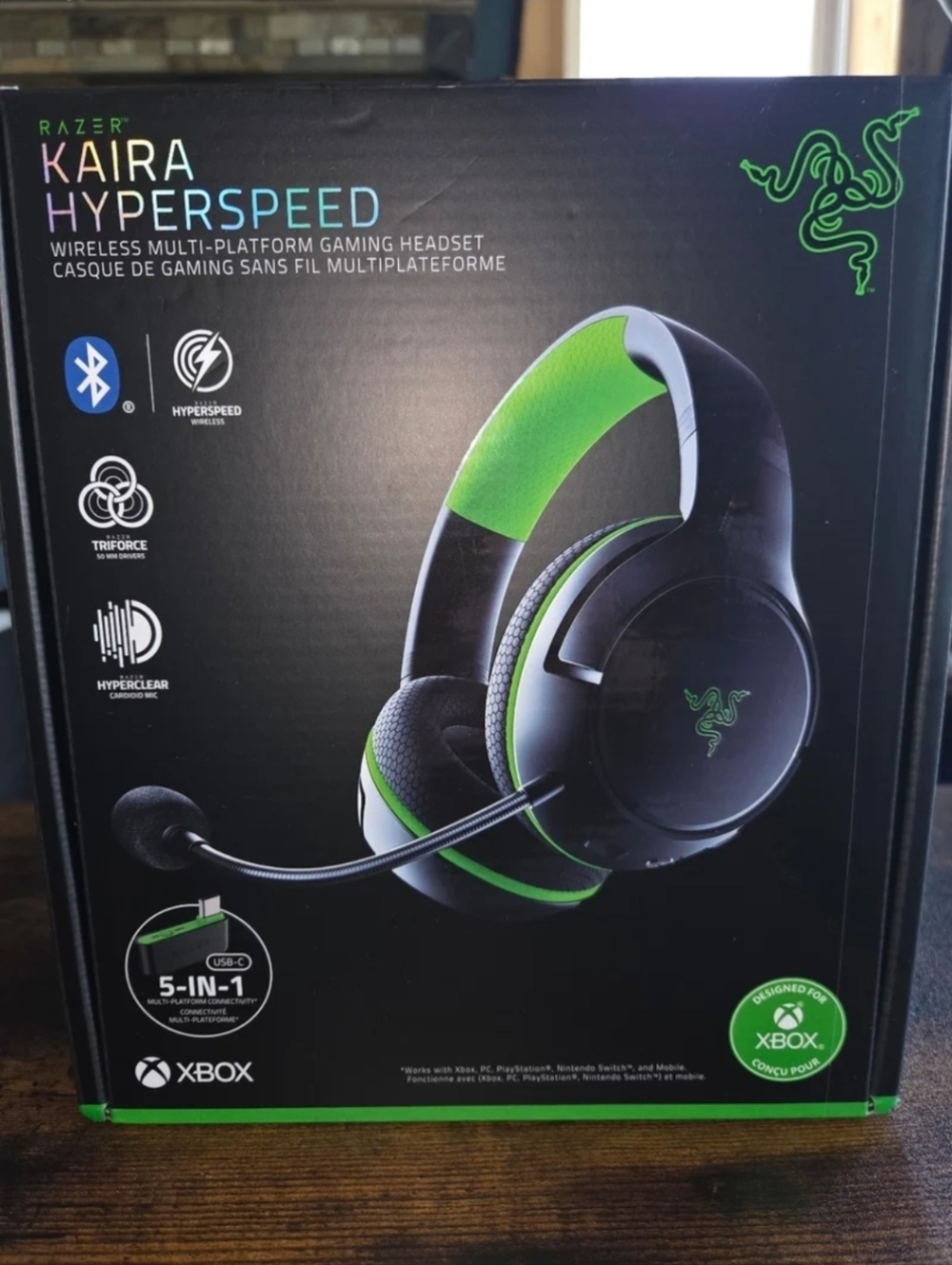 Razar Kaira Hyperspeed wireless gaming headset - Picture 2 of 10